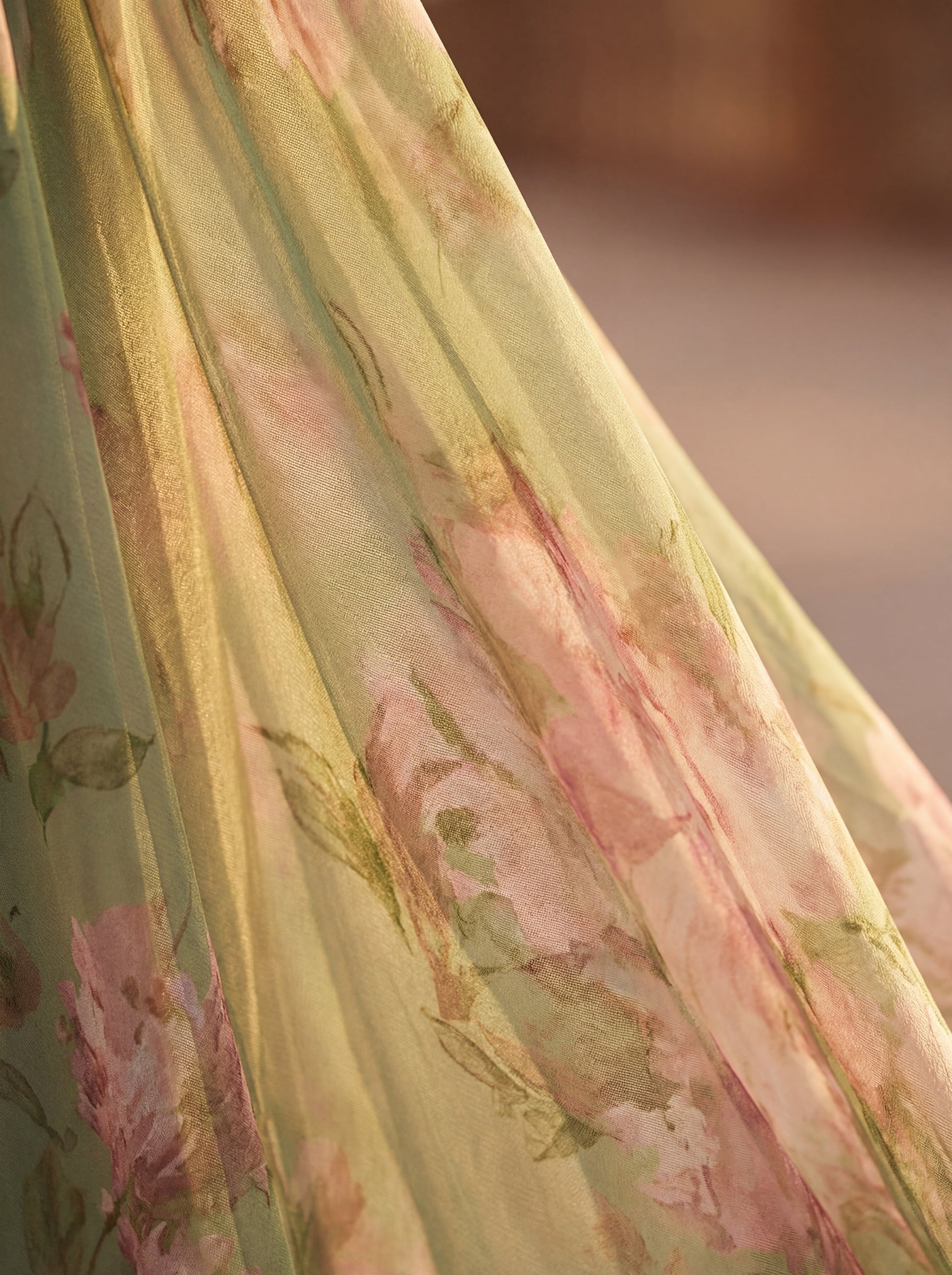 Carla | Vestido elegante y fluido con estampado floral - Marina Durán