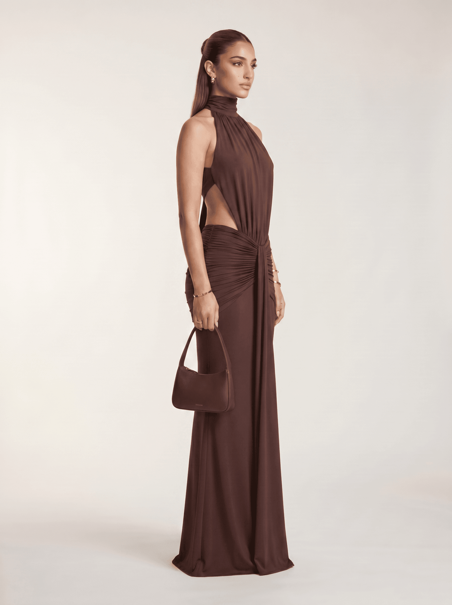 Silvia | Vestido Largo con Escote Halter - Elegancia y Glamour - Marina Durán