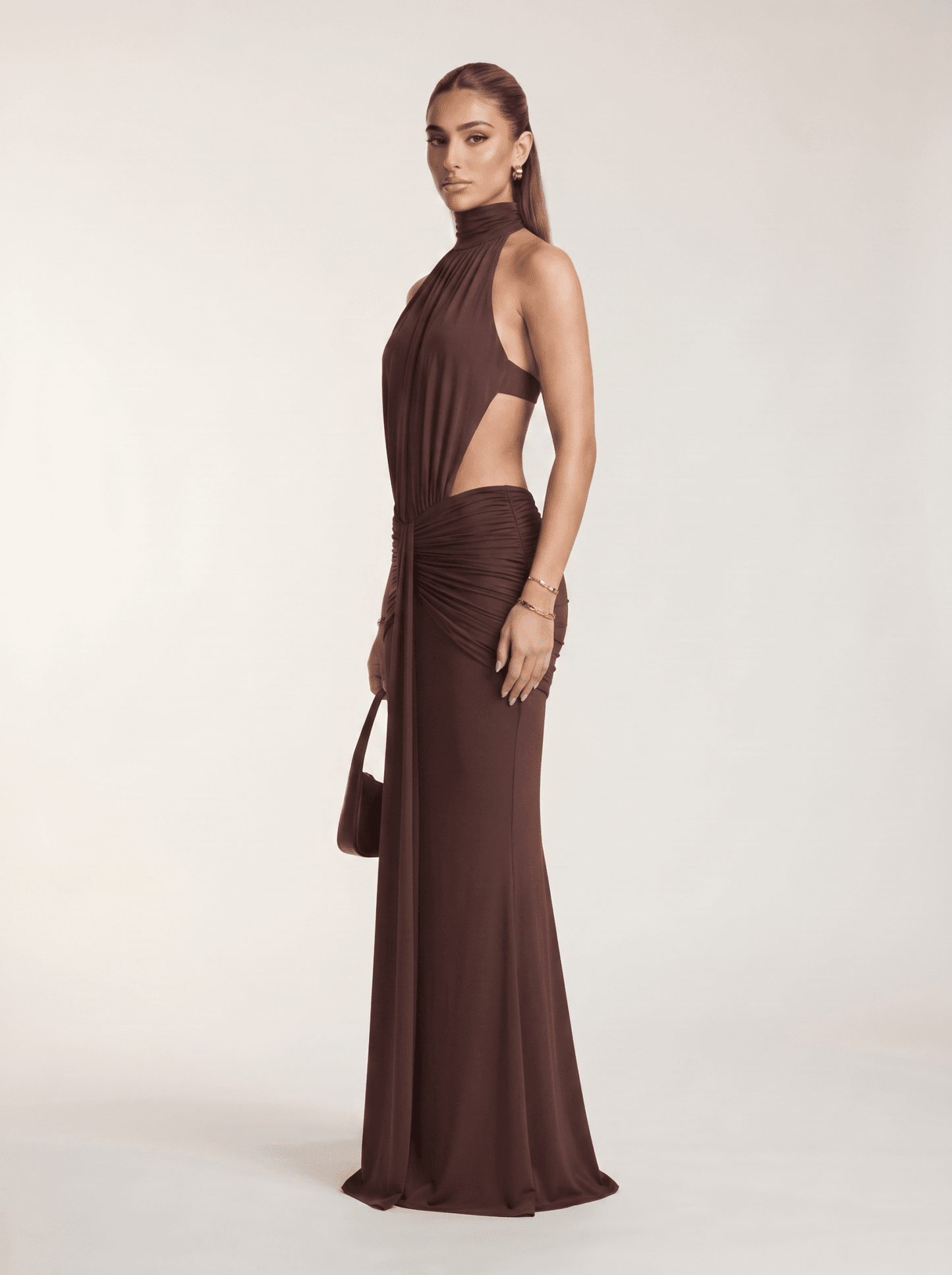 Silvia | Vestido Largo con Escote Halter - Elegancia y Glamour - Marina Durán