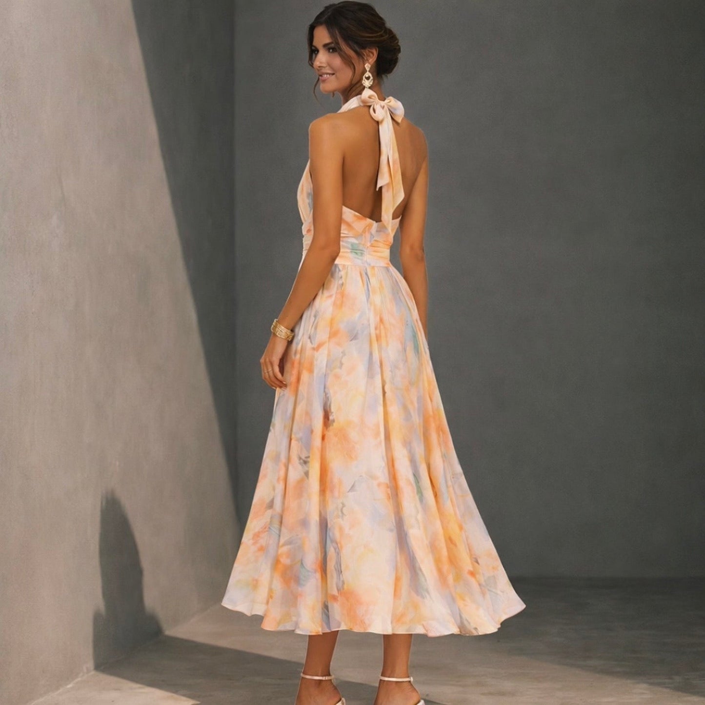 Valeria | Vestido con cuello y elegante estampado en acuarela - Marina Durán